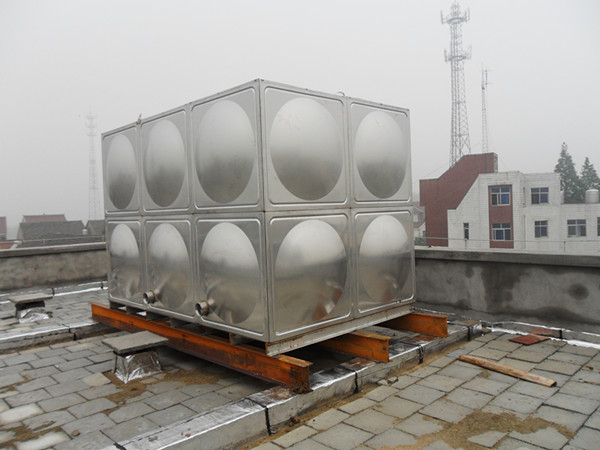 12吨不锈钢水箱